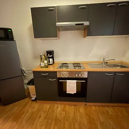 Appartement Suite4monteure - Modern & Zentral In Der I Kueche I Waschmaschine I Balkon Stuttgart
