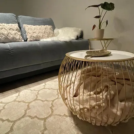 Apartamento Urbansuites - Modern & Zentral In Der - Dein Zuhause In *