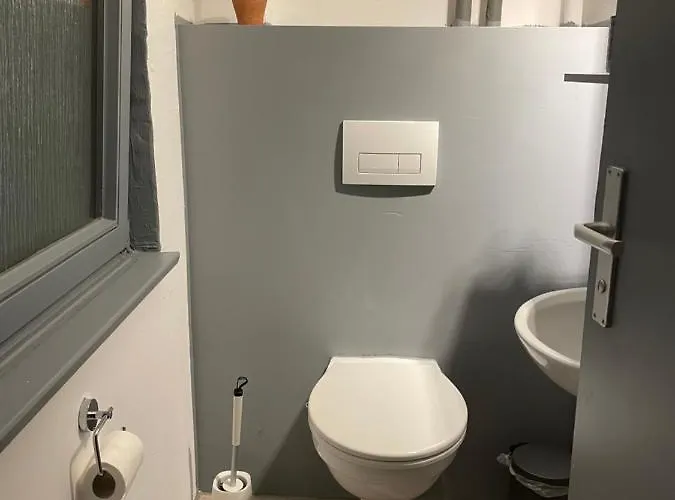 Suite4monteure - Modern & Zentral In Der I Kueche I Waschmaschine I Balkon Διαμέρισμα Στουτγκάρδη