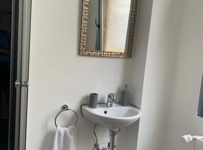 Suite4monteure - Modern & Zentral In Der I Kueche I Waschmaschine I Balkon *