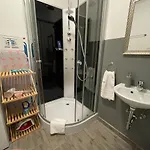 Suite4monteure - Modern & Zentral In Der I Kueche I Waschmaschine I Balkon 슈투트가르트